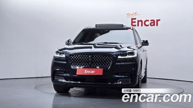 Lincoln Aviator (II) 3.0 Black Label AWD 2022 — фото 3