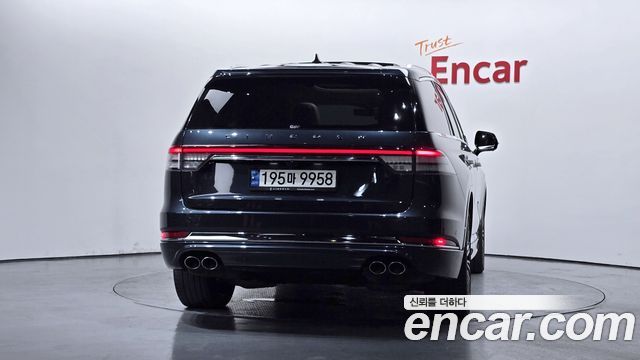 Lincoln Aviator (II) 3.0 Black Label AWD 2022 — фото 4