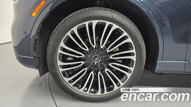Lincoln Aviator (II) 3.0 Black Label AWD 2022 — фото 5