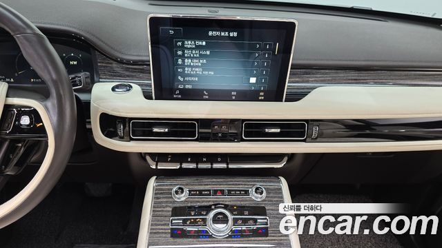 Lincoln Aviator (II) 3.0 Black Label AWD 2022 — фото 16