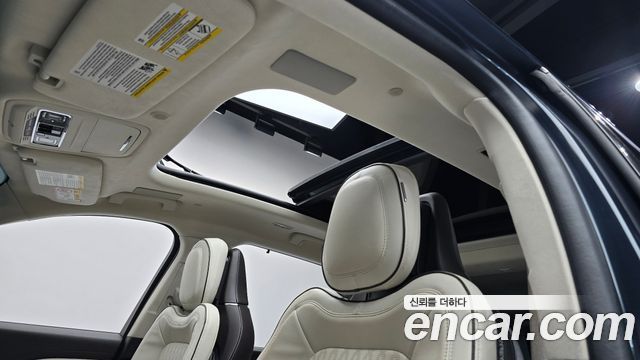Lincoln Aviator (II) 3.0 Black Label AWD 2022 — фото 35