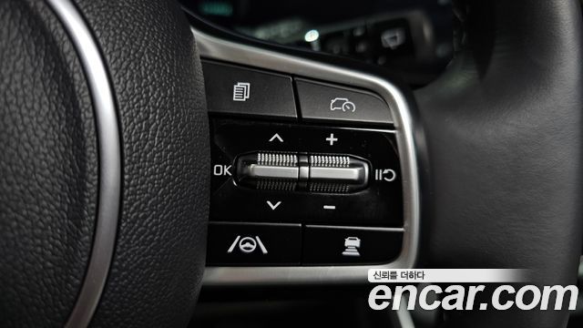 Kia Carnival (IV) HEV 9seater Signature 2025 — фото 50
