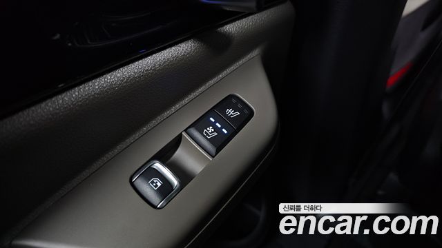 Kia Carnival (IV) HEV 9seater Signature 2025 — фото 52