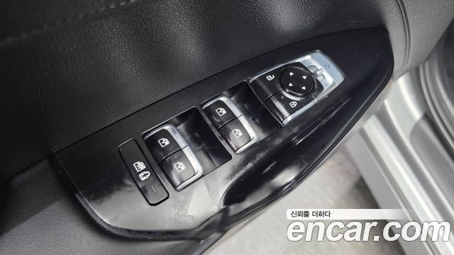 Kia K5 (III) 2.0 Prestige 2023 — фото 13