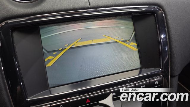 Jaguar XJ 3.0D Premium Luxury SWB X351 2014 — фото 15