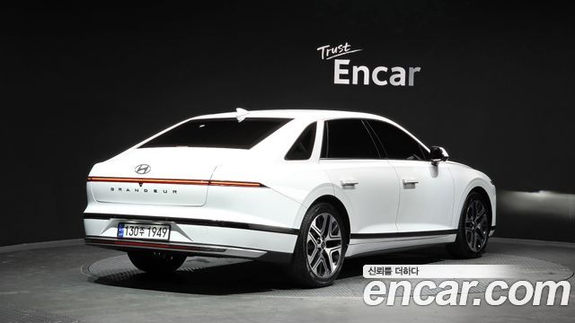 Hyundai Grandeur Hybrid (GN7) Exclusive 2023 — фото 2