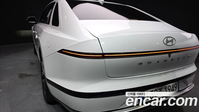 Hyundai Grandeur Hybrid (GN7) Exclusive 2023 — фото 29