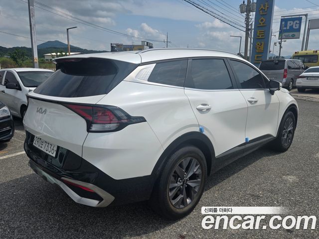 Kia Sportage (V) Diesel 2.0 2WD Signature 2022 — фото 6