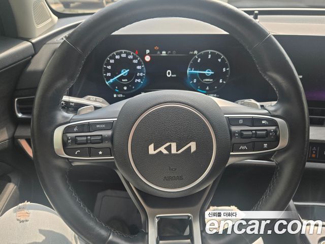 Kia Sportage (V) Diesel 2.0 2WD Signature 2022 — фото 10