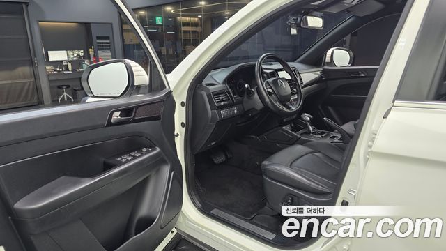 KG Mobility (SsangYong) Rexton Sports Khan Diesel 2.2 2WD Prestige Special (5-Link) 2020 — фото 10