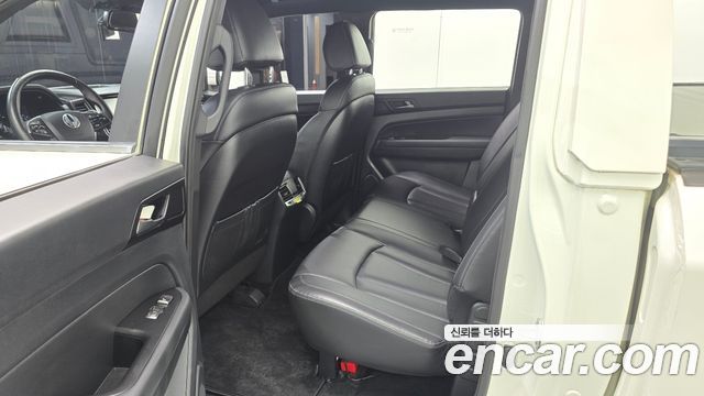 KG Mobility (SsangYong) Rexton Sports Khan Diesel 2.2 2WD Prestige Special (5-Link) 2020 — фото 12