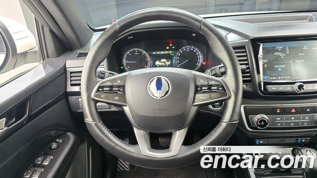 KG Mobility (SsangYong) Rexton Sports Khan Diesel 2.2 2WD Prestige Special (5-Link) 2020 — фото 13