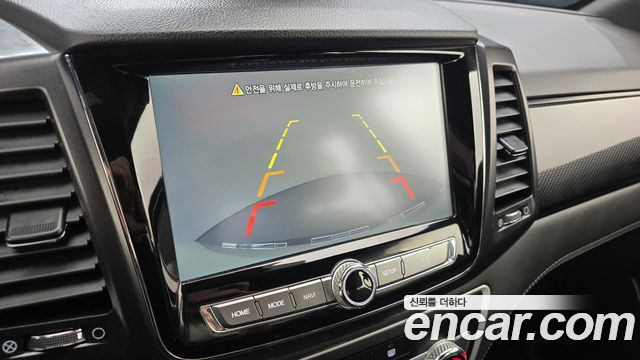 KG Mobility (SsangYong) Rexton Sports Khan Diesel 2.2 2WD Prestige Special (5-Link) 2020 — фото 15