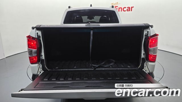 KG Mobility (SsangYong) Rexton Sports Khan Diesel 2.2 2WD Prestige Special (5-Link) 2020 — фото 18