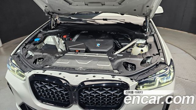 BMW X4 (G02) xDrive20i M Sport Pro Special Edition 2025 — фото 6