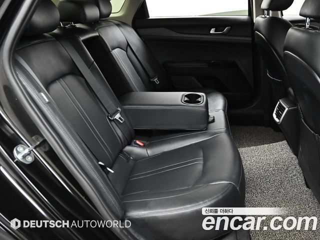 Kia K5 (III) 2.0 Prestige 2022 — фото 16