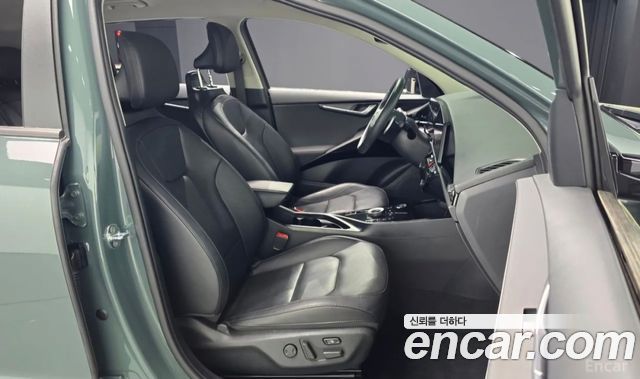 Kia Niro Signature 2022 — фото 10