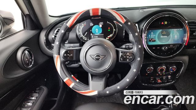 MINI Cooper Clubman Classic 2nd 2022 — фото 12