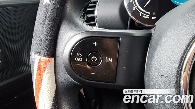 MINI Cooper Clubman Classic 2nd 2022 — фото 16