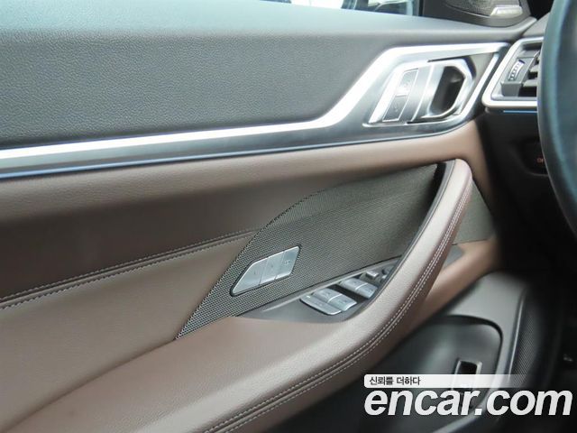BMW i4 eDrive40 M Sports Pro 2023 — фото 18