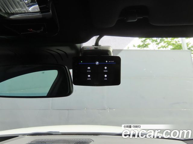 BMW i4 eDrive40 M Sports Pro 2023 — фото 23