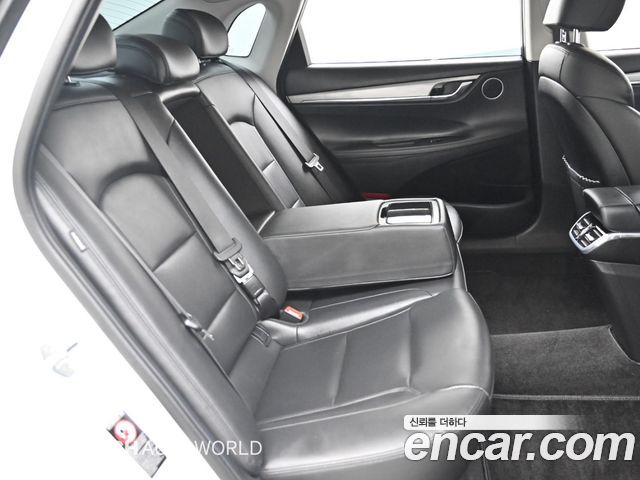 Hyundai Grandeur (IG) 3.0 LPi Rent Car Modern 2022 — фото 16