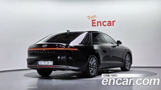 Hyundai Grandeur (GN7) 2,5 Gasoline 2WD Premium 2023 — фото 2