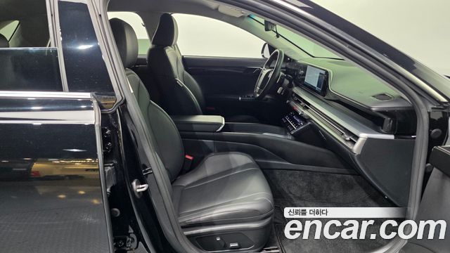 Hyundai Grandeur (GN7) 2,5 Gasoline 2WD Premium 2023 — фото 11
