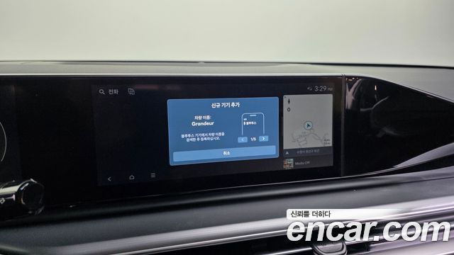 Hyundai Grandeur (GN7) 2,5 Gasoline 2WD Premium 2023 — фото 34