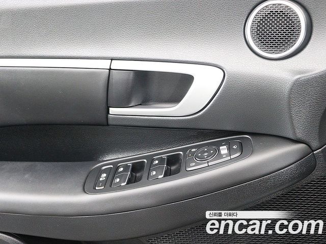 Hyundai Sonata The Edge (DN8) 2.0 LPG(Rent) Business 1 2024 — фото 16