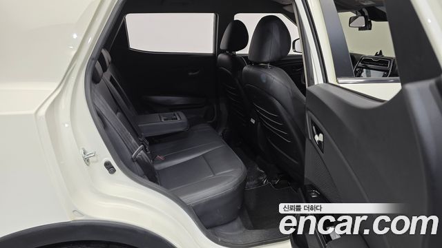 KG Mobility (SsangYong) Very New Tivoli Gasoline 1.5 2WD V3 2021 — фото 12