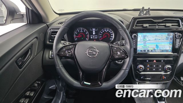 KG Mobility (SsangYong) Very New Tivoli Gasoline 1.5 2WD V3 2021 — фото 13