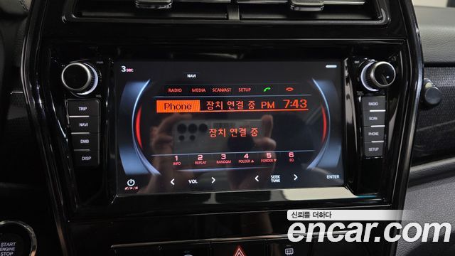 KG Mobility (SsangYong) Very New Tivoli Gasoline 1.5 2WD V3 2021 — фото 17