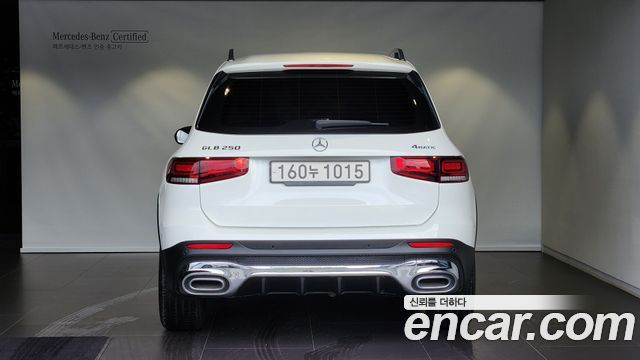 Mercedes-Benz GLB-Class (X247) GLB250 4MATIC 2022 — фото 4