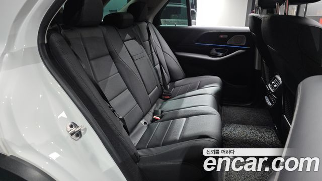 Mercedes-Benz GLE-Class (W167) GLE300d 4MATIC 2024 — фото 11