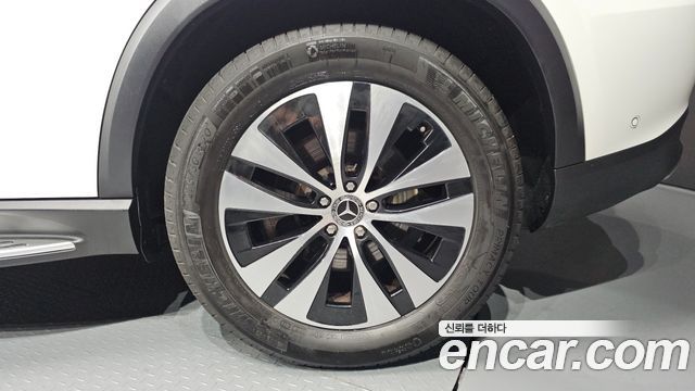 Mercedes-Benz GLE-Class (W167) GLE300d 4MATIC 2024 — фото 21
