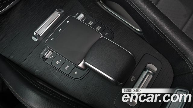 Mercedes-Benz GLE-Class (W167) GLE300d 4MATIC 2024 — фото 27