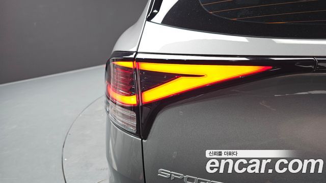 Kia Sportage (V) Diesel 2.0 2WD Signature 2022 — фото 23