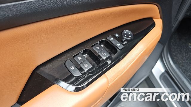 Kia Sportage (V) Diesel 2.0 2WD Signature 2022 — фото 30