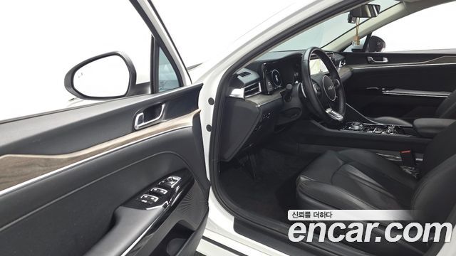 Kia K5 (III) 2.0 Noblesse 2022 — фото 10