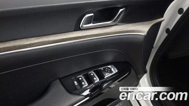 Kia K5 (III) 2.0 Noblesse 2022 — фото 27