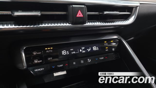 Kia K5 (III) 2.0 Noblesse 2022 — фото 29
