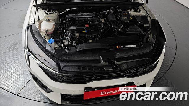 Kia K5 (III) 1.6 Turbo Prestige 2025 — фото 6