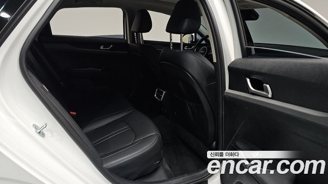 Kia K5 (III) 1.6 Turbo Prestige 2025 — фото 11