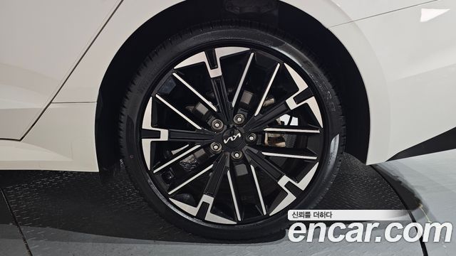 Kia K5 (III) 1.6 Turbo Prestige 2025 — фото 21