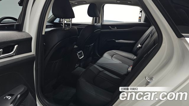 Kia K5 (III) 1.6 Turbo Prestige 2025 — фото 26