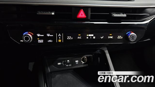 Kia K5 (III) 1.6 Turbo Prestige 2025 — фото 28