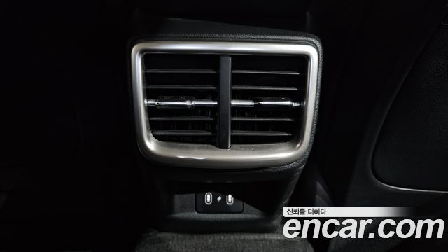 Kia K5 (III) 1.6 Turbo Prestige 2025 — фото 33