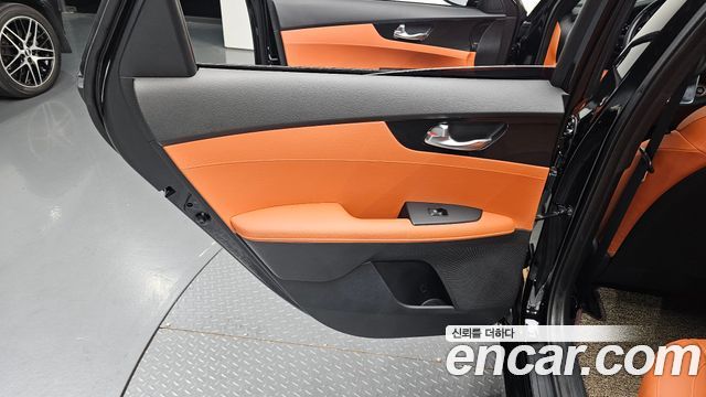 Kia K3 (II) 1.6 Prestige 2023 — фото 25