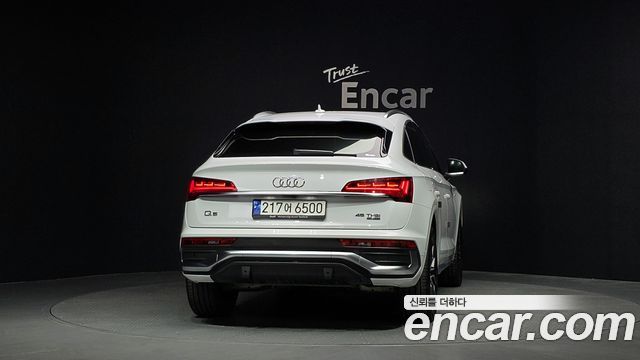 Audi Q5 (FY) 45 TFSI Quattro Sportback Premium 2023 — фото 4